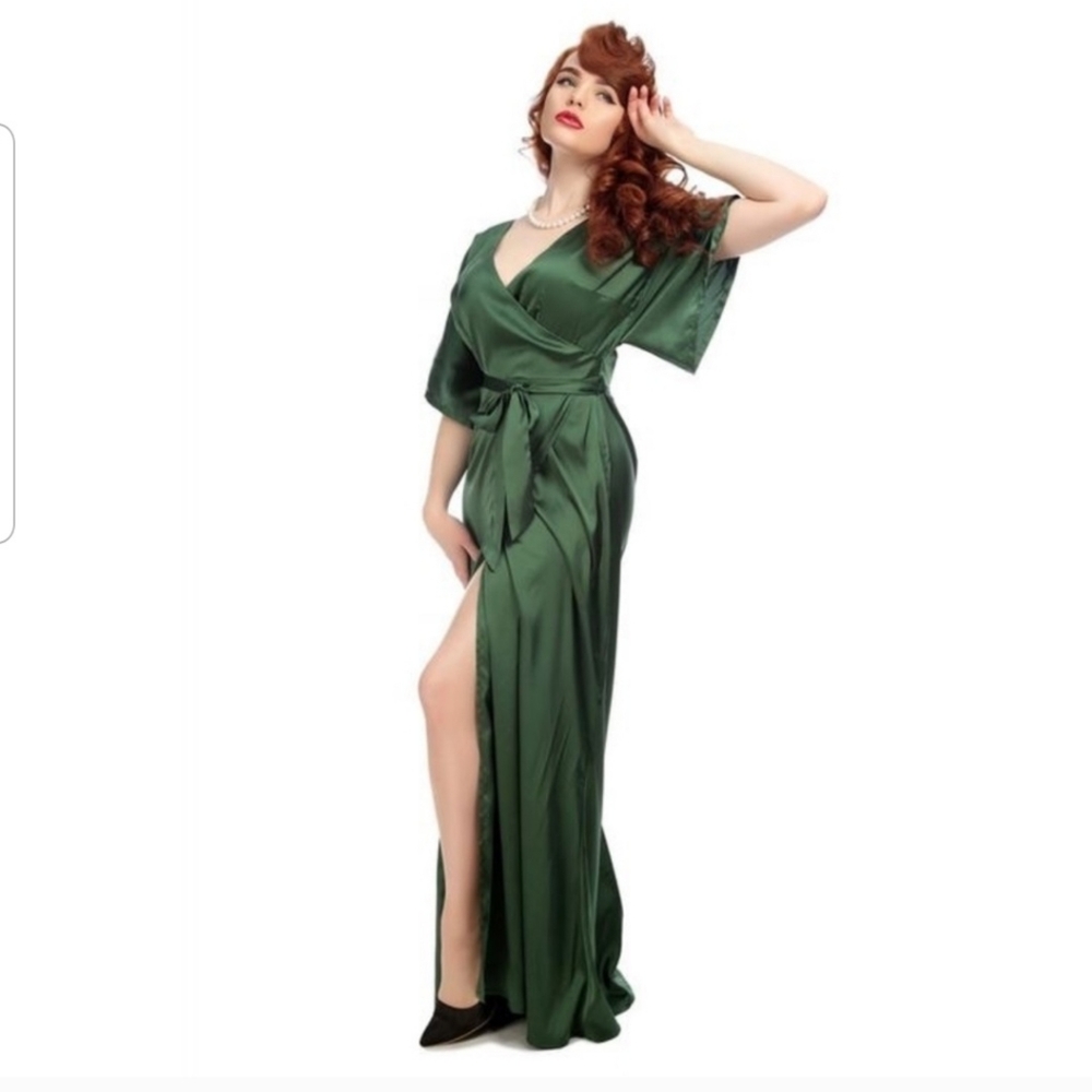 Collectif Akiko Green Wrap Dress in Small